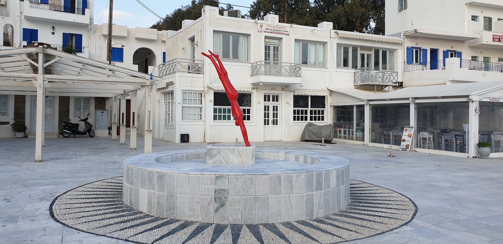DIVER - PORT OF IOS ISLAND — 3